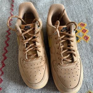 Nike Air Unisex Tan Sneakers